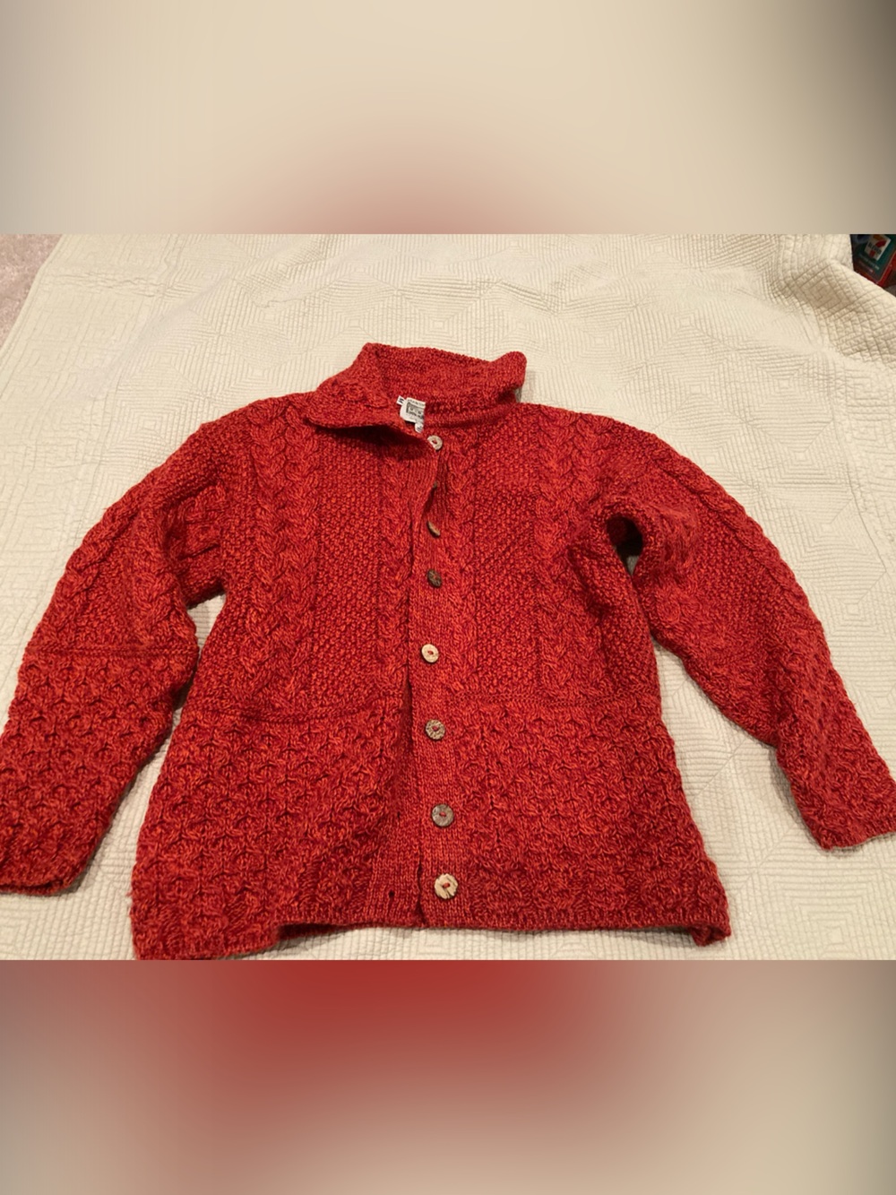 100% MERINO WOOLWomen's Red Cable-Knit Button-Front Sweater Cardigan